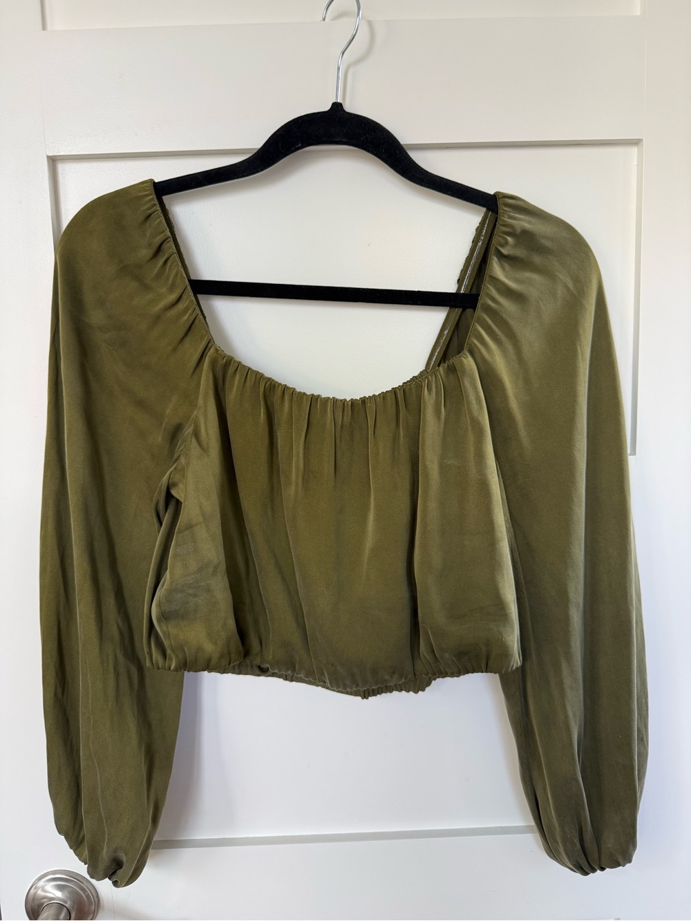Alice & Olivia Olive Green Long Sleeve Peasant Crop Top